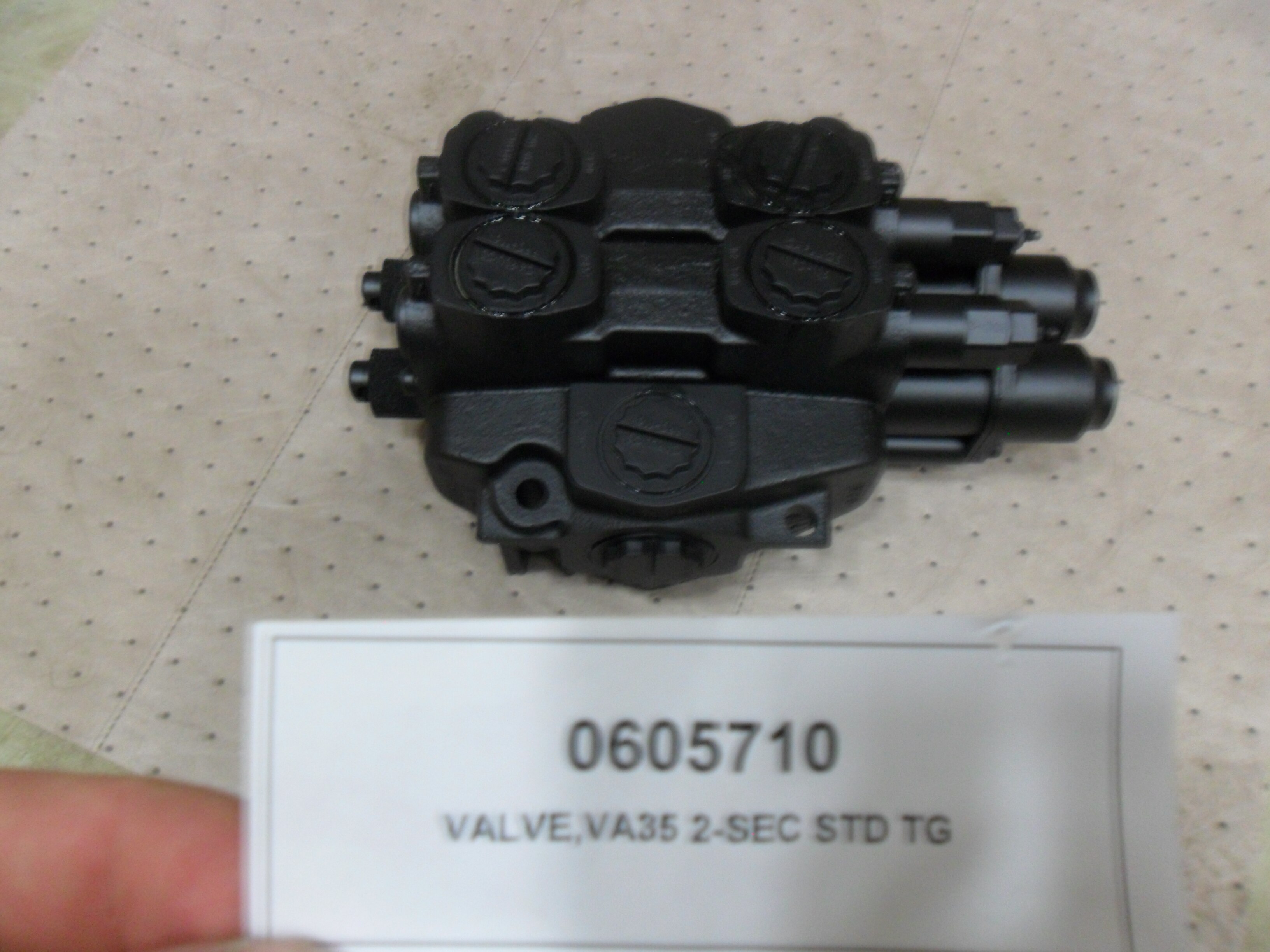 VA35 2-Section Valve - Top